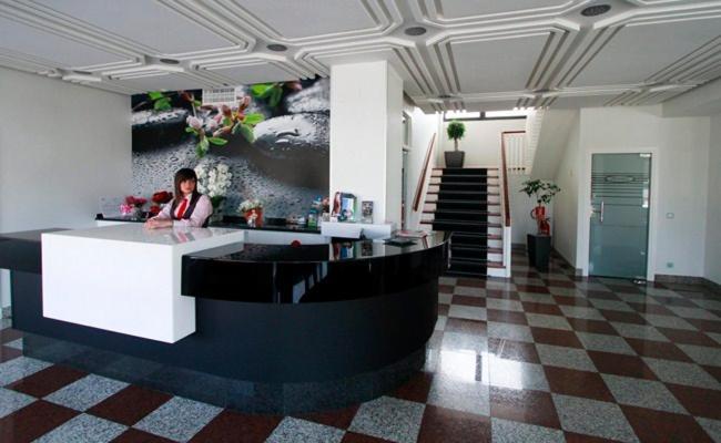 Hotel Adelma Hoznayo Dış mekan fotoğraf