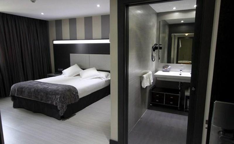 Hotel Adelma Hoznayo Dış mekan fotoğraf